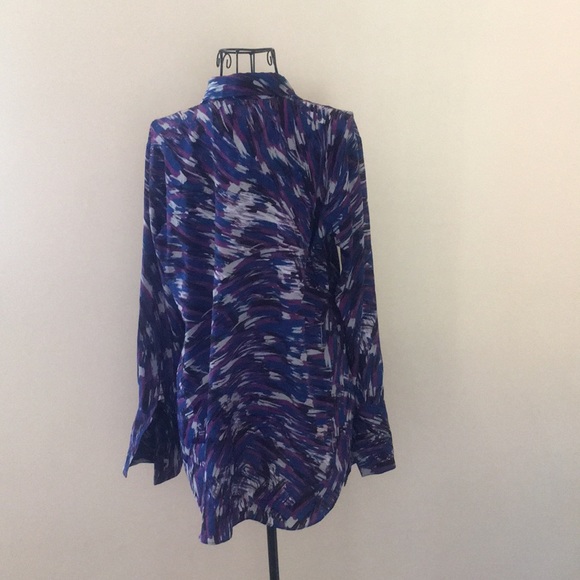 BCBGeneration button down blouse - Picture 2 of 4